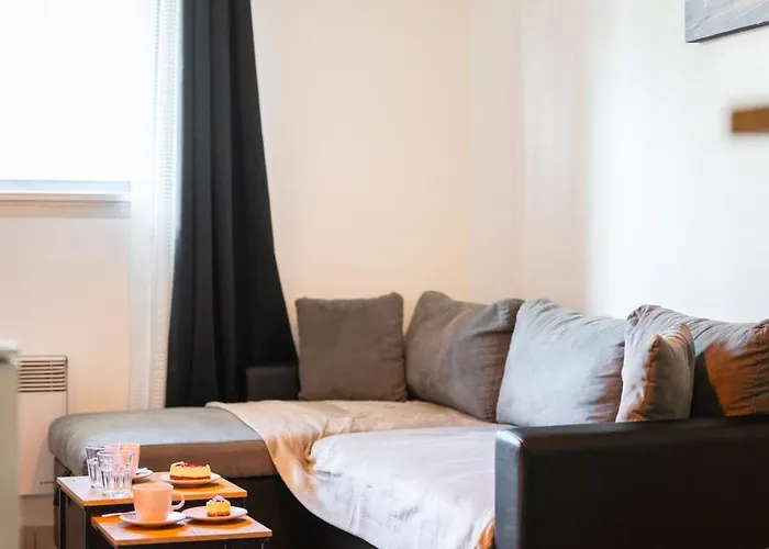 Apartament Le Soleil Nicois , Proche Et Aeroport Nicea